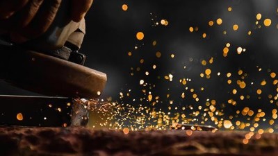 執(zhí)信環(huán)保打磨除塵設(shè)備,打磨除塵器,凈化打磨企業(yè)車間煙塵污染！