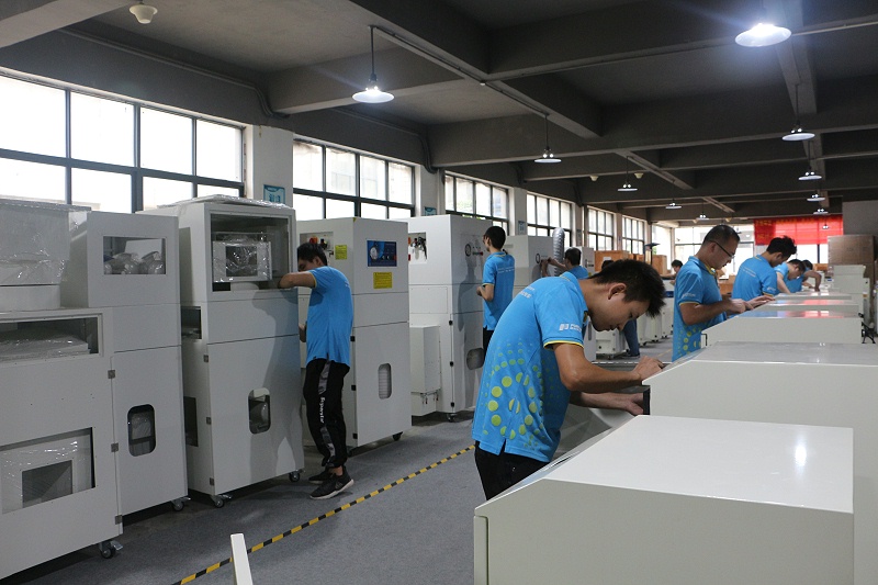 粉塵集塵器，集塵器