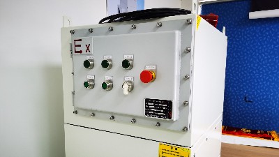 執(zhí)信環(huán)保,工業(yè)防爆集塵器,金屬粉塵除塵設(shè)備,生產(chǎn)制造！