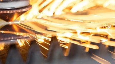 凈化激光切割煙塵，執(zhí)信環(huán)保激光切割煙霧過濾器！