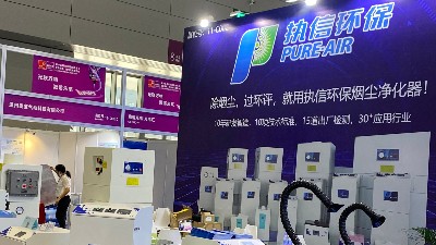 執(zhí)信環(huán)保打磨拋光集塵器,除塵設(shè)備制造廠家。